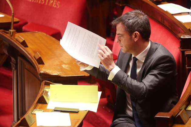 Le ministre de la Santé Olivier Véran le 19 mars 2020 à l'Assemblée nationale à Paris
