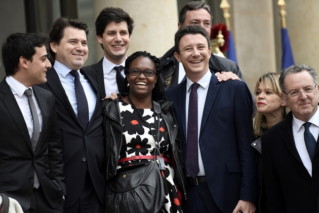 Julien Denormandie photographié en mai 2017 avec d''autres membres de l'équipe de campagne d'En marche!
