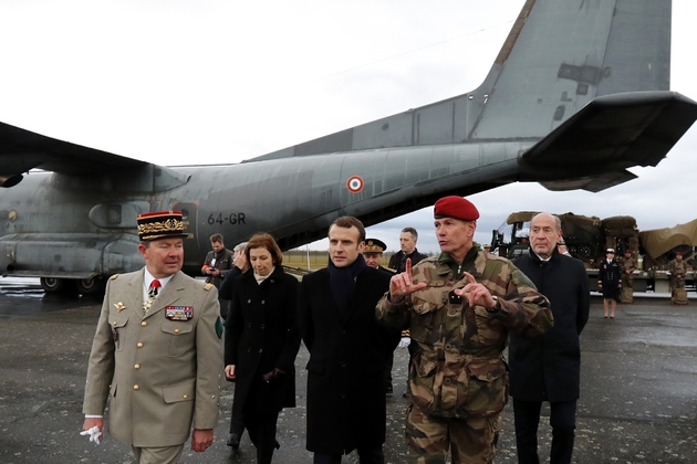 Emmanuel Macron lors de la cérémonie des voeux aux armées à la BA 101 de Toulouse-Francazal, le 17 janvier 2019