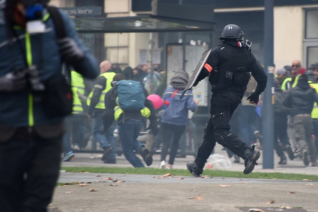 Heurts entre manifestants et forces de l'ordre à Toulouse, le 15 décembre 2018