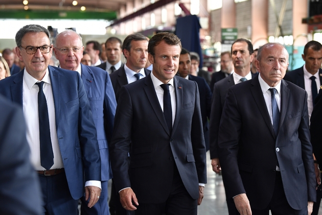 (De G à D au 1er plan) David Kimelfeld, Emmanuel Macron et Gérard Collomb à Villeurbanne près de Lyon, le 8 juillet 2019