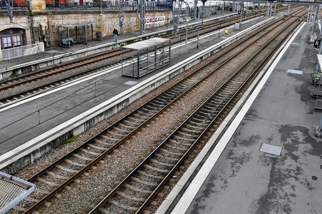 Jeudi noir prévu sur les rails, photo prise à la gare Saint-Jean de Bordeaux, le 3 avril 2018