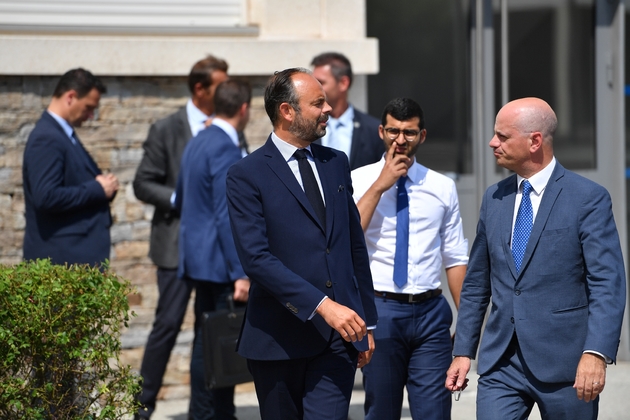 Le Premier ministre Edouard Philippe et le ministre de l'Education Jean-Michel Blanquer le 30 août 2019 dans un lycée du sud-est de la France pour la rentrée des professeurs