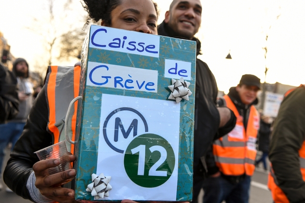 Dans le cortège de la manifestation du 11 janvier 2020 à Paris contre la réforme des retraites