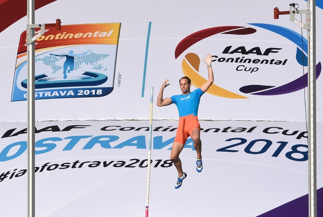 Le perchiste Renaud Lavillenie durant la Coupe continentale de l'IAAF, à Ostrava, le 9 septembre 2018