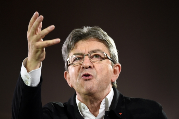 Jean-Luc Mélenchon, le candidat de la France Insoumise à l'élection présidentielle, lors d'un meeting à Lille, le 12 avril 2017 