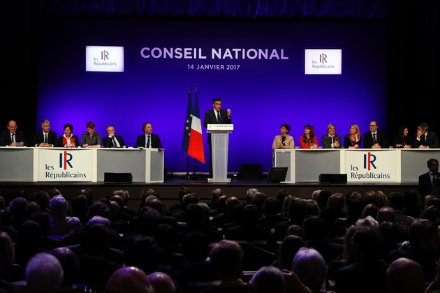François Fillon lors de son discours devant le conseil national LR, le 14 janvier 2017 à Paris