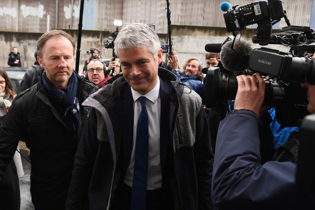 Laurent Wauquiez à son arrivée au QG de Fillon pour la réunion des parlementaires le 7 février 2017 à Paris