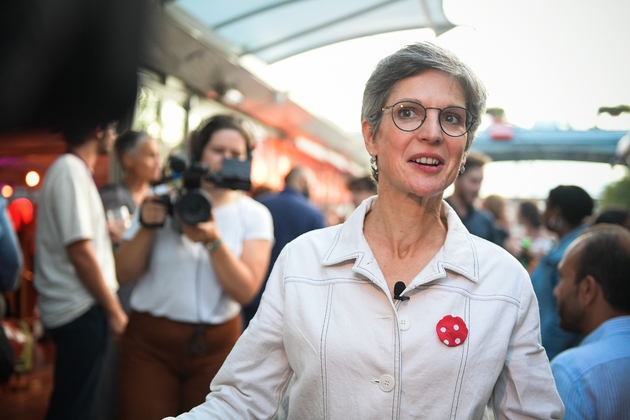 ASNIERES: Sandrine Rousseau anti meeting