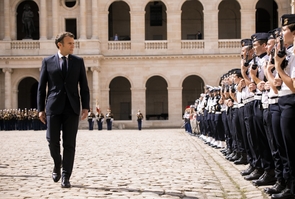 Paris Ceremonie de Prise d'armes a l'Hotel national des Invalides