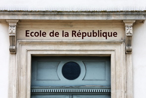Illustraion: ecole de la Republique.