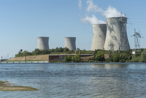Centrale nucleaire de Dampierre en Burly