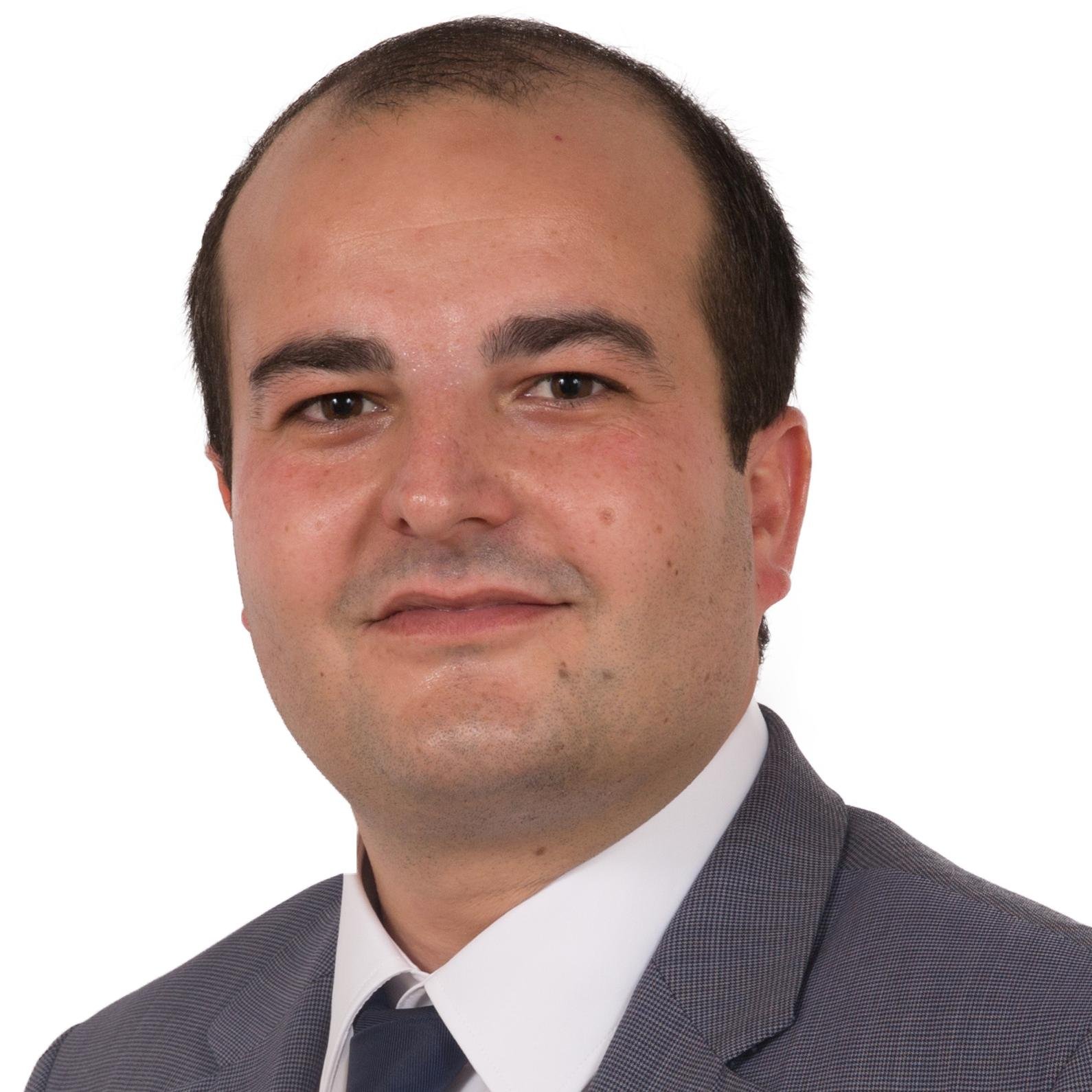 David Rachline (FN) conserve la mairie de Fréjus et quitte le Sénat David Rachline (FN) conserve la mairie de Fréjus et quitte le Sénat